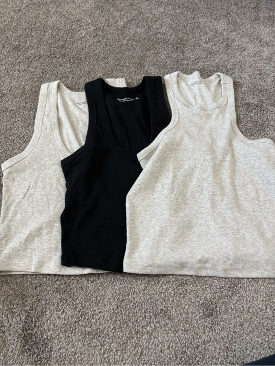 Abercrombie & Fitch Tops - Abercrombie & Fitch Ribbed Tank Tops - Light Gray & Black